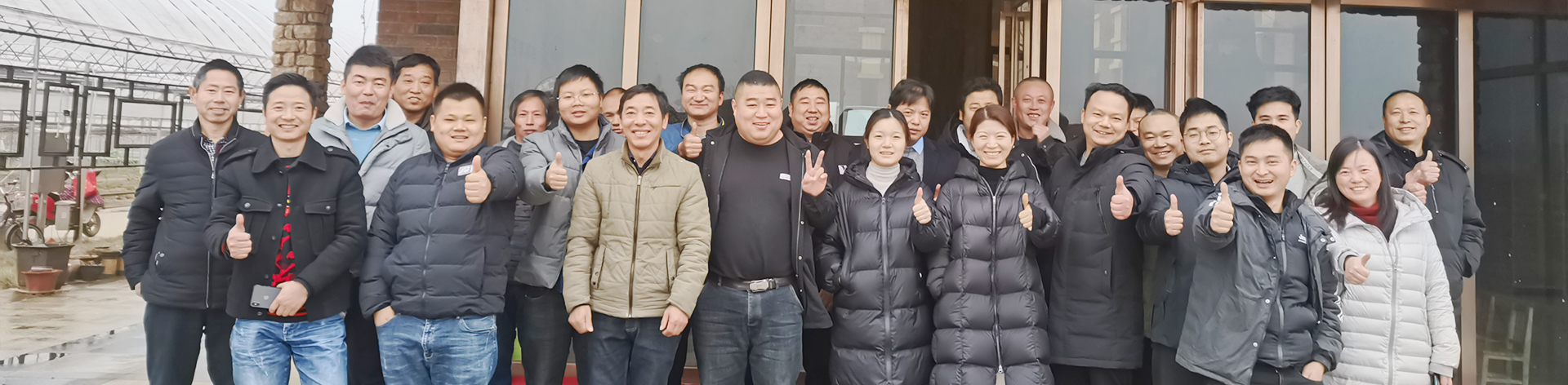 柯林派普-在全國(guó)均有壓縮空氣管道安裝施工團(tuán)隊(duì),滿(mǎn)足本地化快速服務(wù);施工人員經(jīng)驗(yàn)豐富,持證上崗,能準(zhǔn)確解讀圖紙,高質(zhì)量施工!